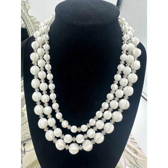 Vintage Retro Multi Strand necklace White Faceted Beads Jewelry Beauty Germany - Picture 2 of 6